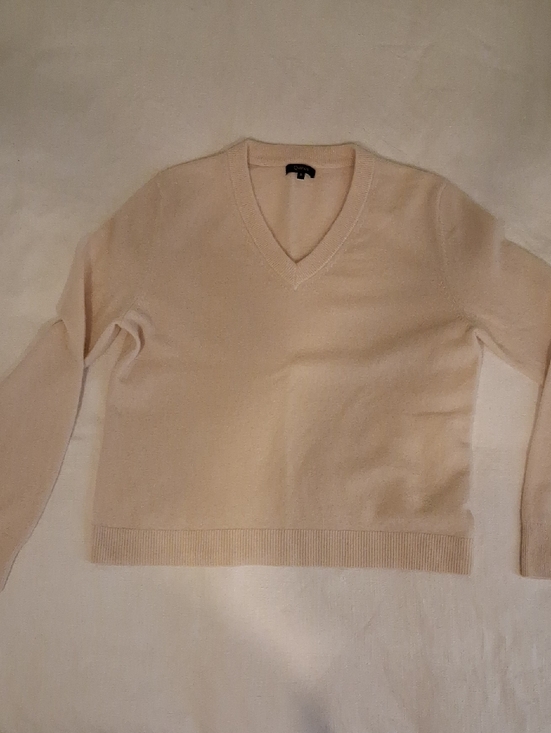 Quince Sweaters - Quince Cream V-Neck Womens Relaxed Cashmere Sweater Small